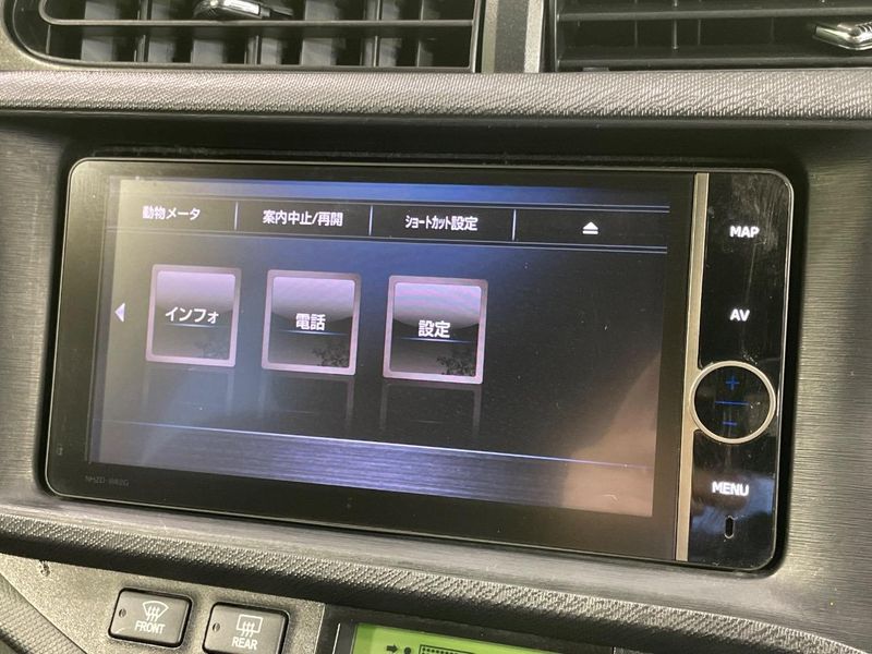 2012 Toyota Aqua DAA-NHP10 (UW-6a90fd769f15f)[8]