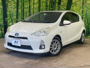 2012 Toyota Aqua DAA-NHP10