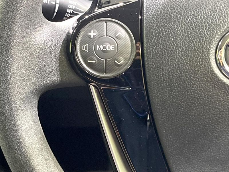 2018 Toyota Aqua DAA-NHP10 (UW-6a90fd7ce207a)[20]