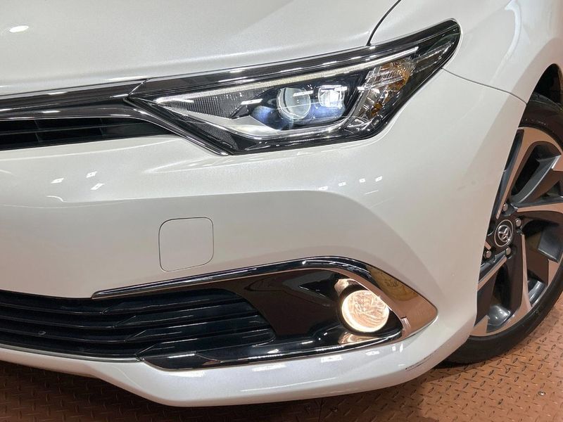 2015 Toyota Auris DBA-NRE185H (UW-6a90fd8439a29)[4]