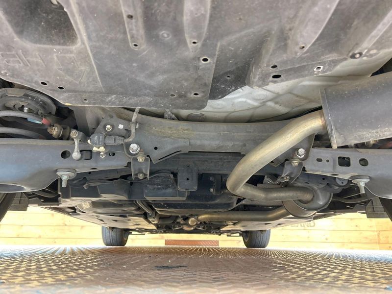2015 Toyota Auris DBA-NRE185H (UW-6a90fd8439a29)[29]