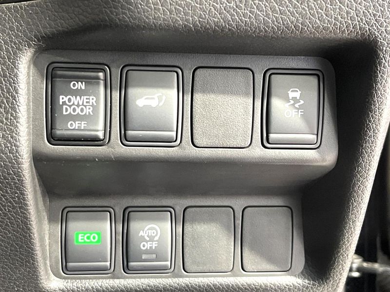 2017 Nissan X-Trail DBA-NT32 (UW-6a90fd909fc9d)[25]