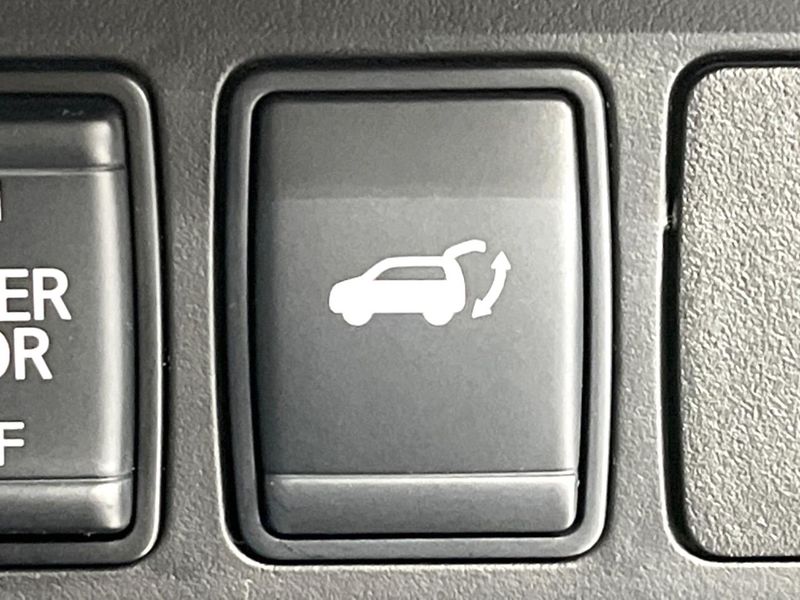 2018 Nissan X-Trail DBA-NT32 (UW-6a90fd916f8f4)[28]