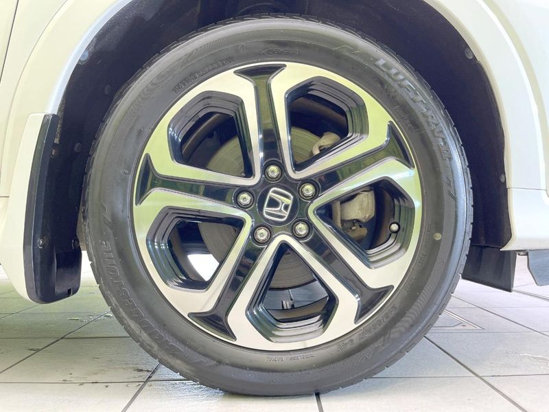 2014 Honda Vezel DAA-RU3 (UW-6a90fda574576)[6]