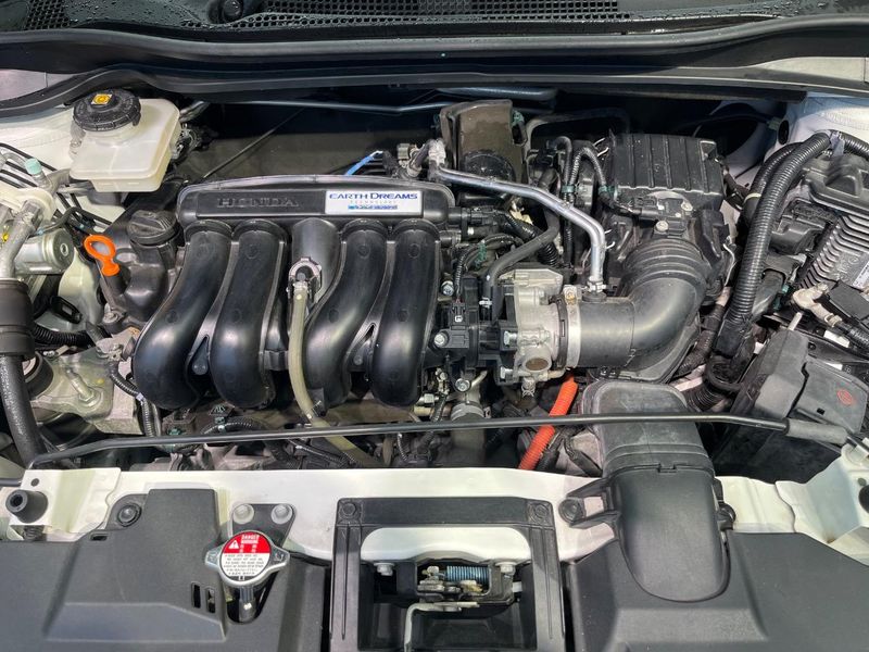 2016 Honda Vezel DAA-RU3 (UW-6a90fda714294)[7]