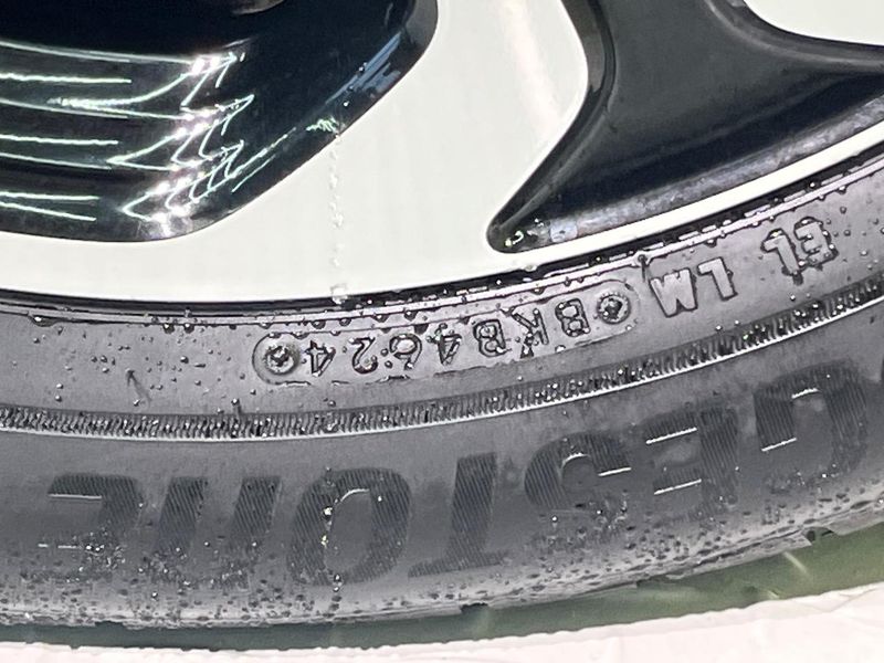 2016 Honda Vezel DAA-RU3 (UW-6a90fda714294)[15]