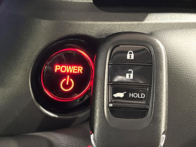 2024 Honda Vezel 6AA-RV5 (UW-6a90fdb4c81f2)[8]