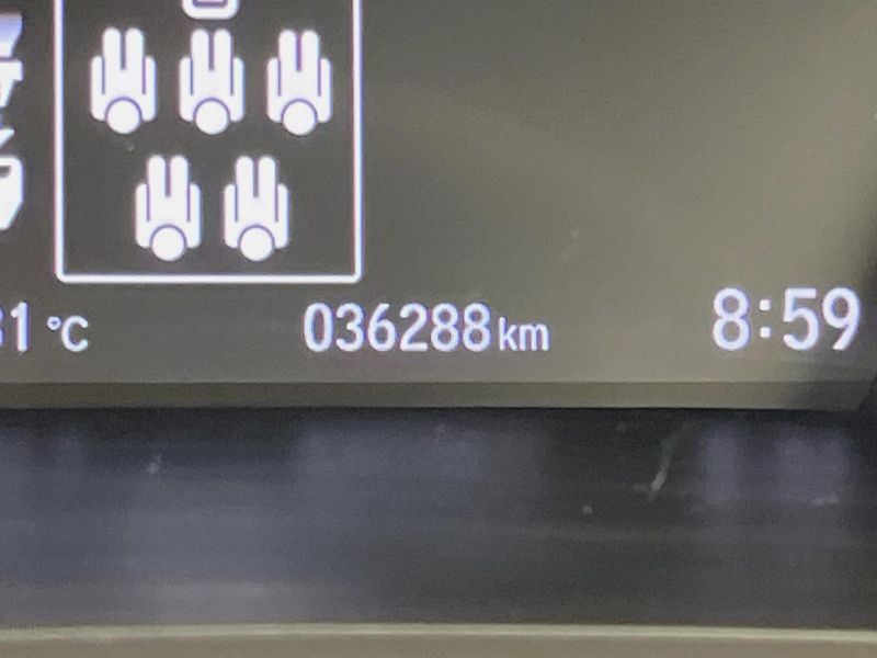 2020 Honda CR-V 6BA-RW2 (UW-6a90fdba08b95)[2]