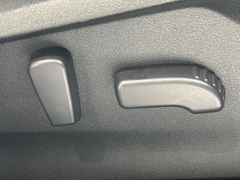 2020 Subaru Forester 4BA-SK5 (UW-6a90fdcc1dcea)[29]