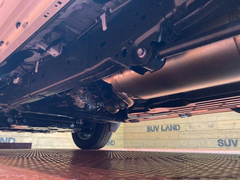 2025 Toyota Land Cruiser 250 3BA-TRJ250W (UW-6a90fdeb3d220)[21]