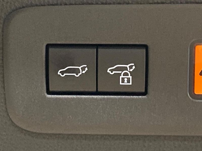 2025 Toyota Land Cruiser 250 3BA-TRJ250W (UW-6a90fdeb3d220)[28]