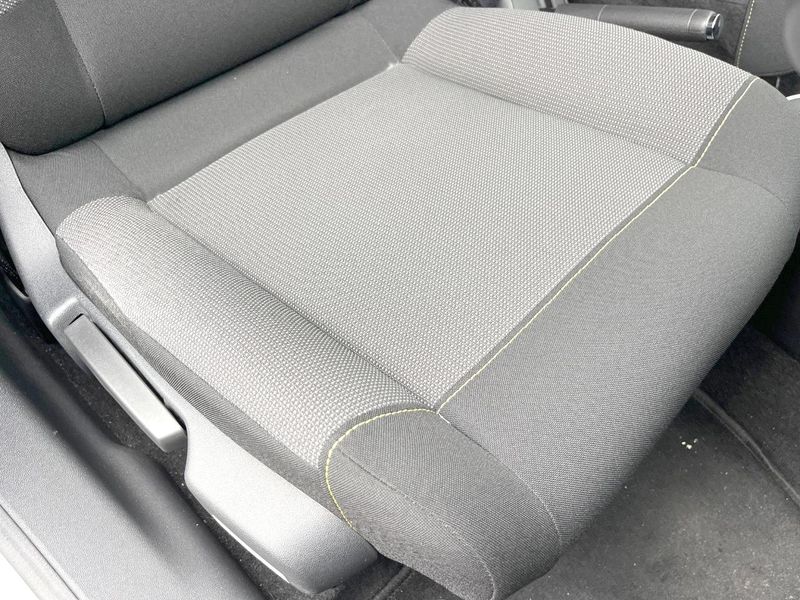 2019 Citroen C3 ABA-B6HN01 (UW-6a90fdf5b0c5b)[25]