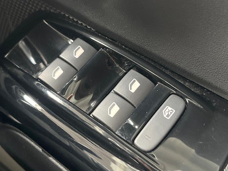 2019 Citroen C3 ABA-B6HN01 (UW-6a90fdf5c3145)[4]