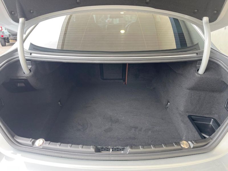 2018 BMW 6 Series DBA-6A30 (UW-6a90fe08e85cd)[13]