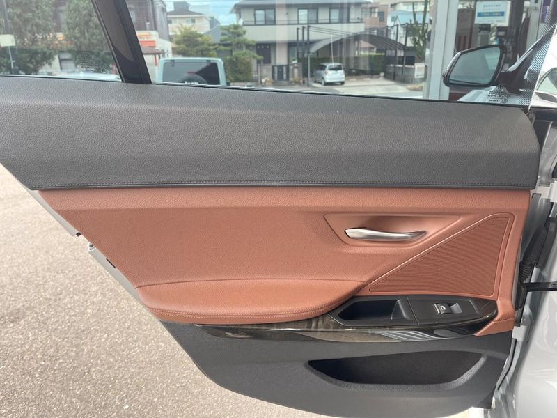 2018 BMW 6 Series DBA-6A30 (UW-6a90fe08e85cd)[21]