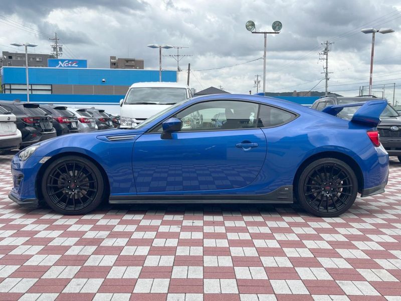 2016 Subaru BRZ DBA-ZC6 (UW-6a90fe2684e6c)[14]