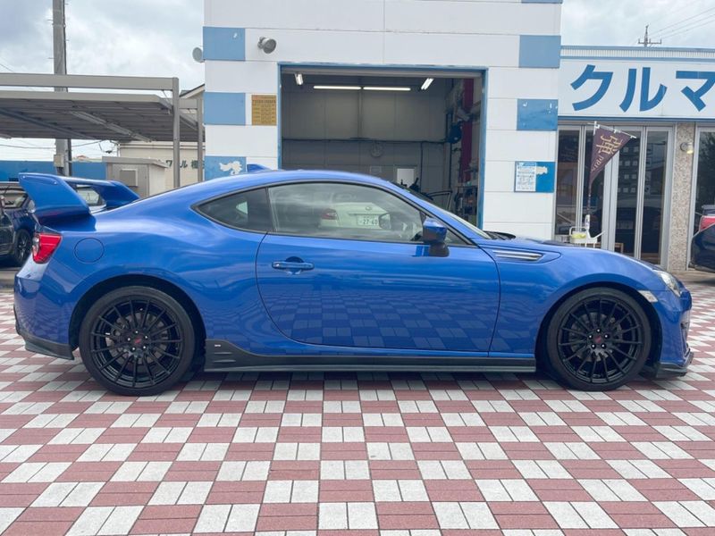 2016 Subaru BRZ DBA-ZC6 (UW-6a90fe2684e6c)[8]