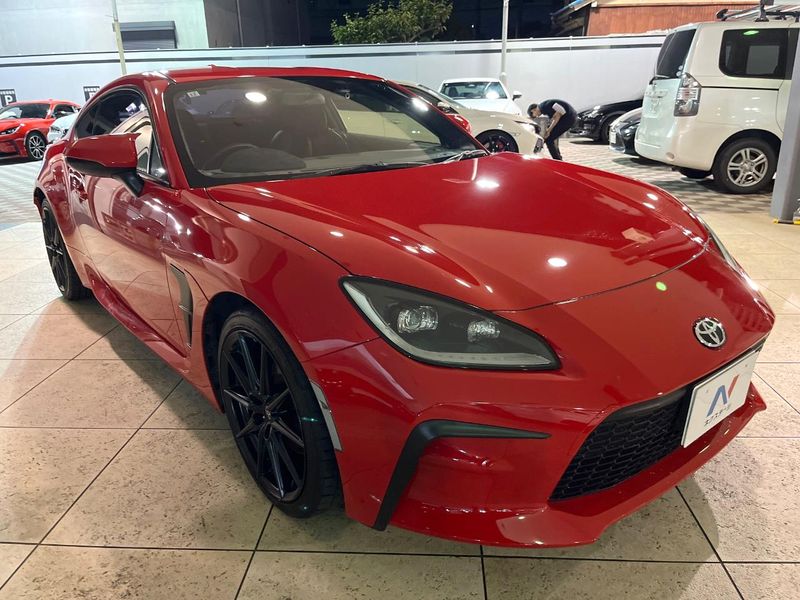 2021 Toyota GR86 3BA-ZN8 (UW-6a90fe2e2c91d)[18]