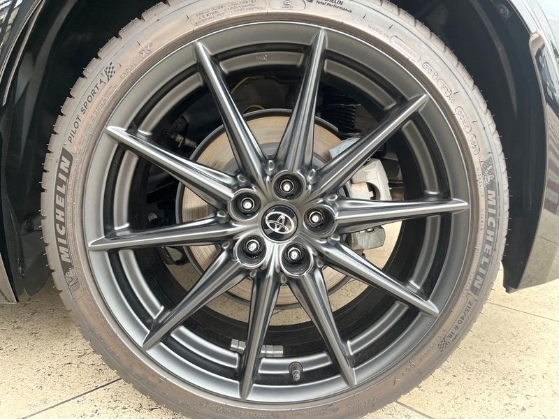 2022 Toyota GR86 3BA-ZN8 (UW-6a90fe2e2caf3)[16]