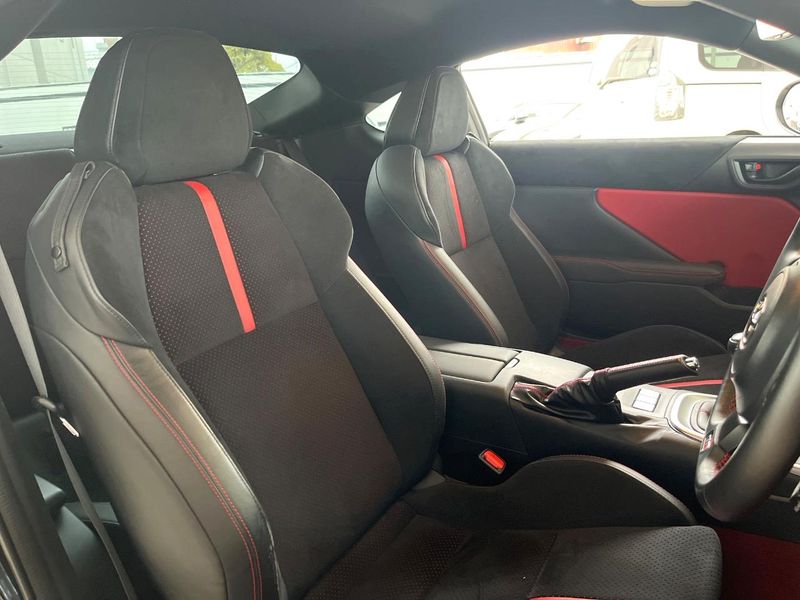 2022 Toyota GR86 3BA-ZN8 (UW-6a90fe2e2caf3)[26]