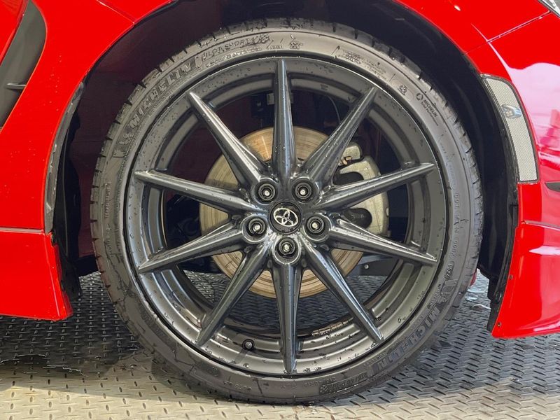2024 Toyota GR86 3BA-ZN8 (UW-6a90fe3006133)[8]