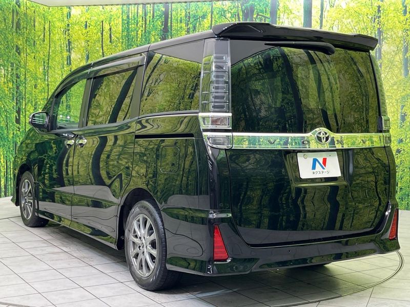 2021 Toyota Voxy 3BA-ZRR80W (UW-6a90fe40515a1)[10]