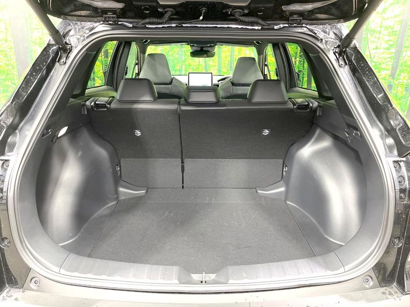 2026 Toyota Corolla Cross 6AA-ZVG13 (UW-6a90fe4f0584d)[27]