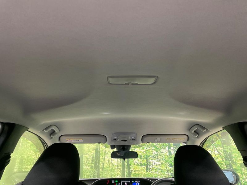 2017 Toyota Prius DAA-ZVW50 (UW-6a90fe59b9a6d)[27]