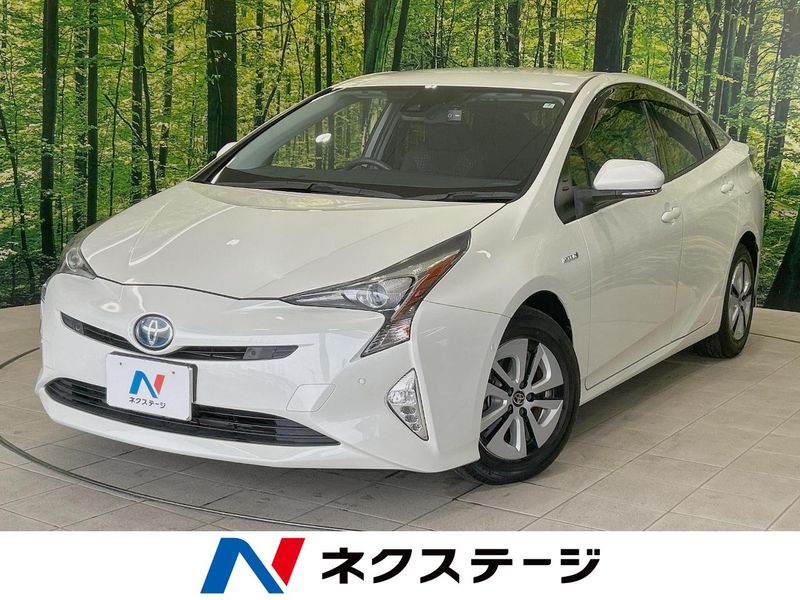 2016 Toyota Prius DAA-ZVW51 (UW-6a90fe5e88f34)[3]