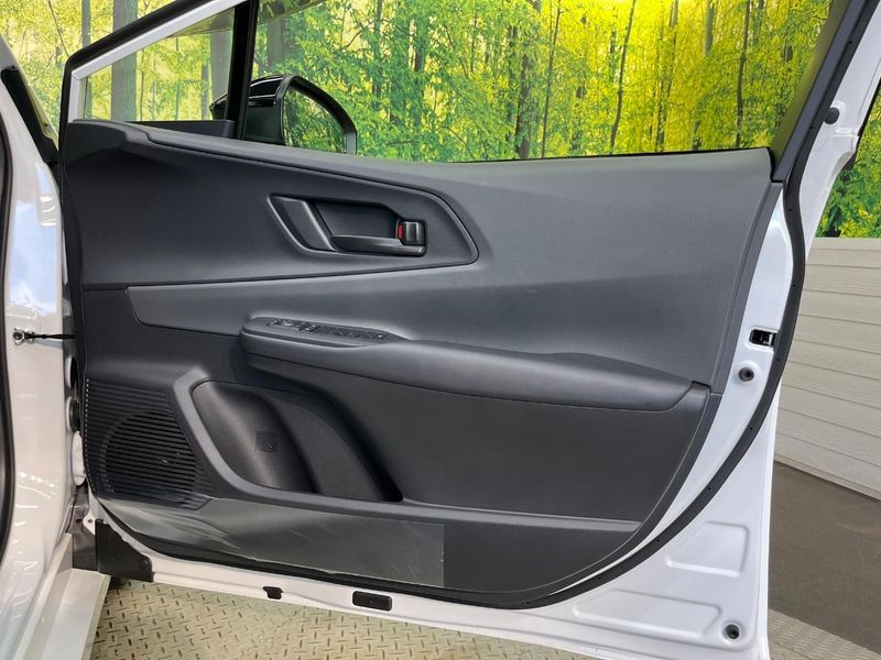 2026 Toyota Prius 6AA-ZVW60 (UW-6a90fe6a5ac12)[13]
