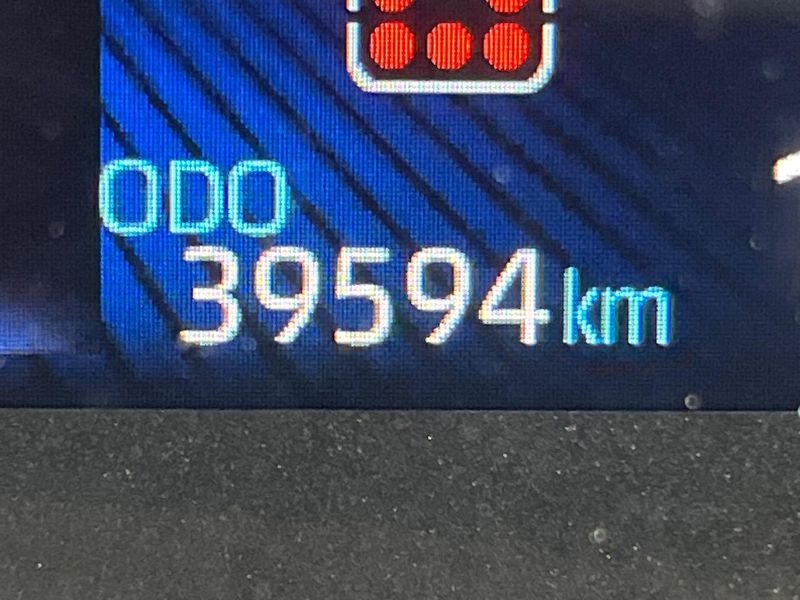 2022 Toyota Noah 6AA-ZWR90W (UW-6a90fe75c3f35)[2]