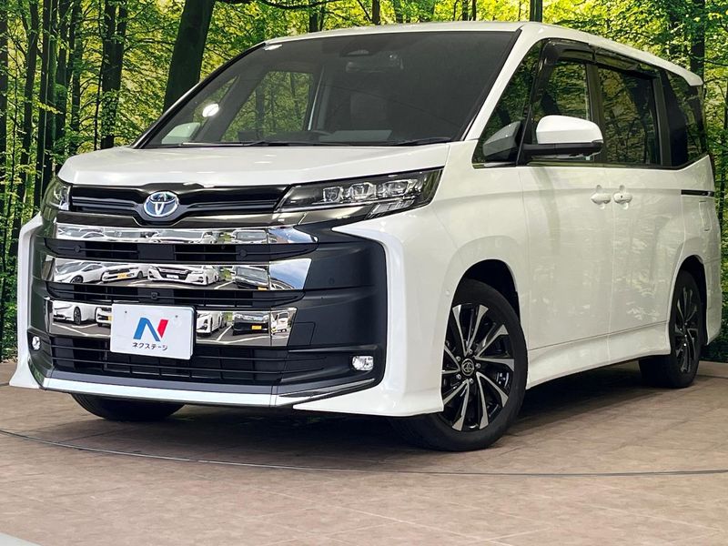 2022 Toyota Noah 6AA-ZWR90W (UW-6a90fe75c3f35)[0]
