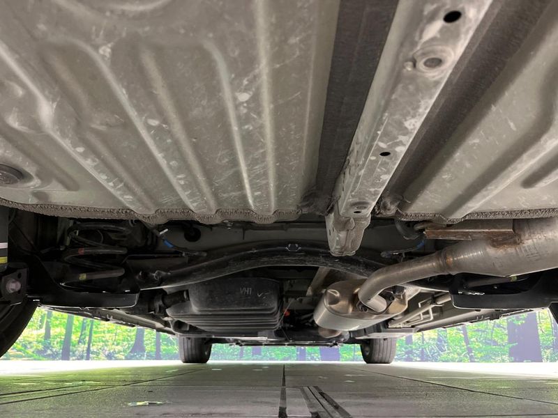 2022 Toyota Voxy 6AA-ZWR90W (UW-6a90fe76efbd3)[18]