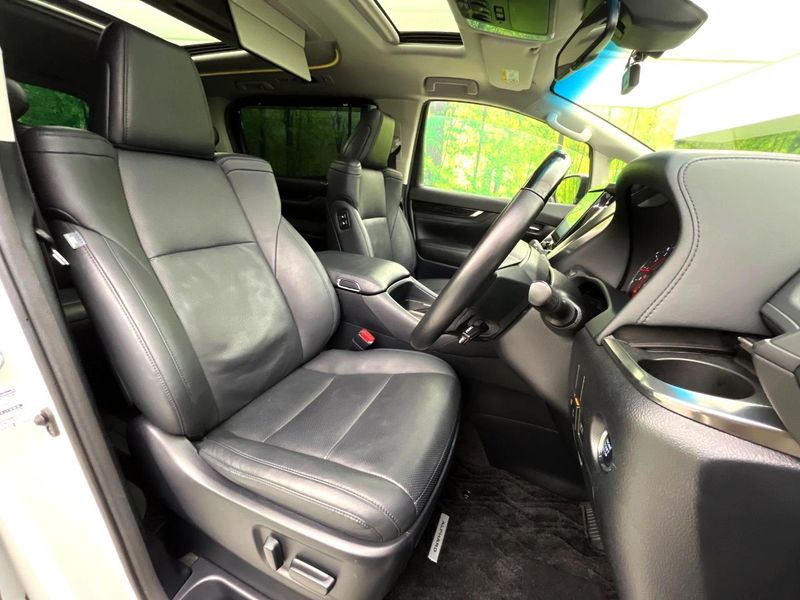 2019 Toyota Alphard DBA-AGH30W (UW-6a924c1c41391)[28]