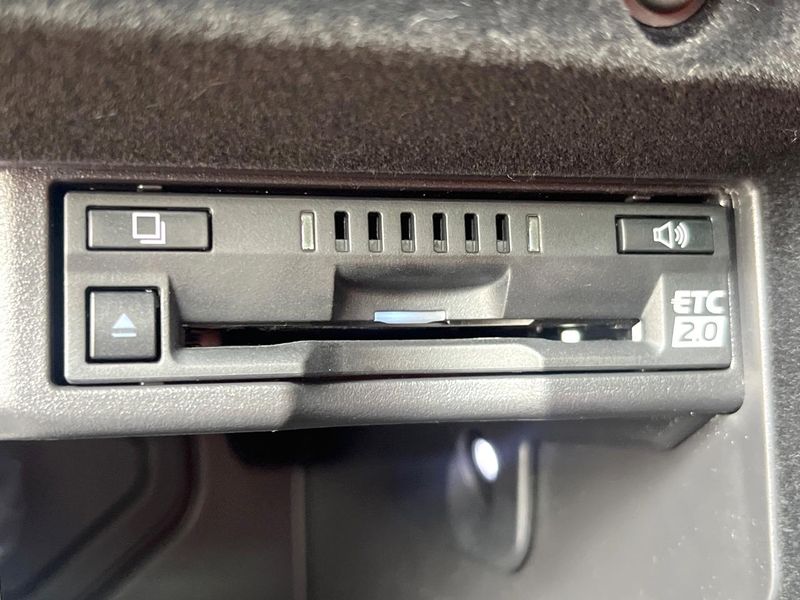 2024 Lexus IS 3BA-ASE30 (UW-6a924c3b849e4)[28]