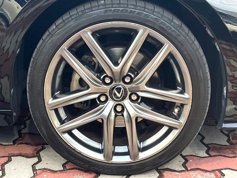 2014 Lexus IS DAA-AVE30 (UW-6a924c3d5cae6)[14]