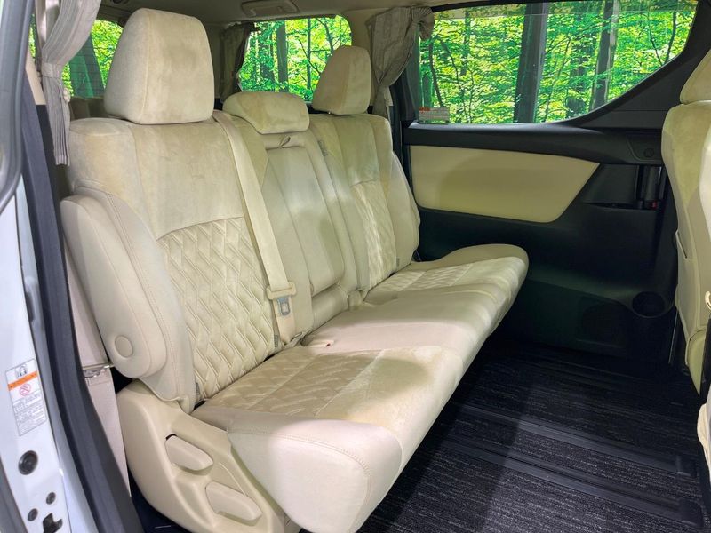 2018 Toyota Vellfire Hybrid DAA-AYH30W (UW-6a924c5c104a5)[8]