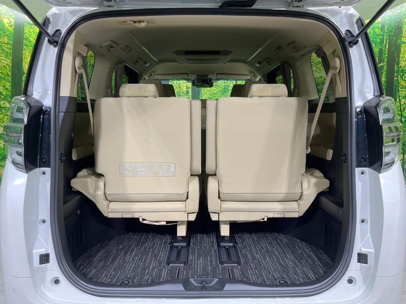 2018 Toyota Vellfire Hybrid DAA-AYH30W (UW-6a924c5c104a5)[23]