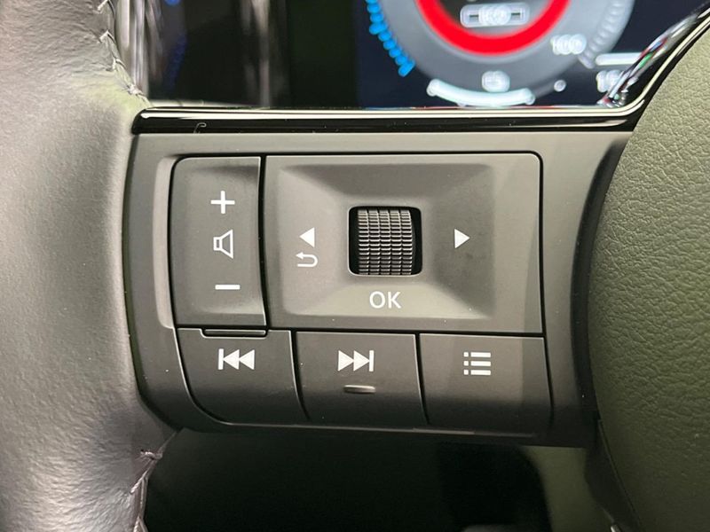 2025 Nissan Aura 6AA-FE13 (UW-6a924cd66cc98)[12]