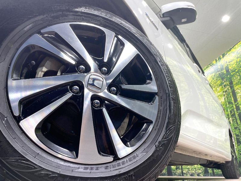 2019 Honda Freed hybrid DAA-GB7 (UW-6a924ce41a136)[17]