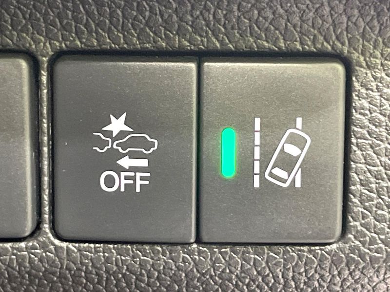 2019 Honda Freed hybrid DAA-GB7 (UW-6a924ce41a136)[25]