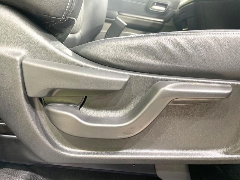 2019 Honda Freed hybrid DAA-GB7 (UW-6a924ce41a136)[22]