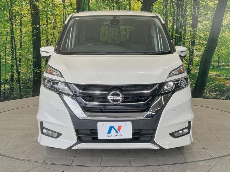 2017 Nissan Serena DAA-GFC27 (UW-6a924cf2e5e86)[23]