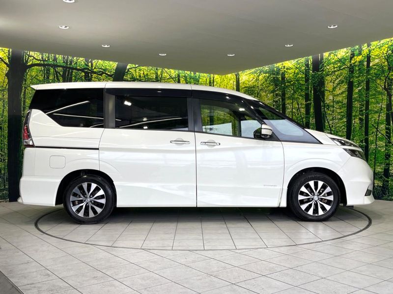 2018 Nissan Serena DAA-GFC27 (UW-6a924cf585aea)[24]