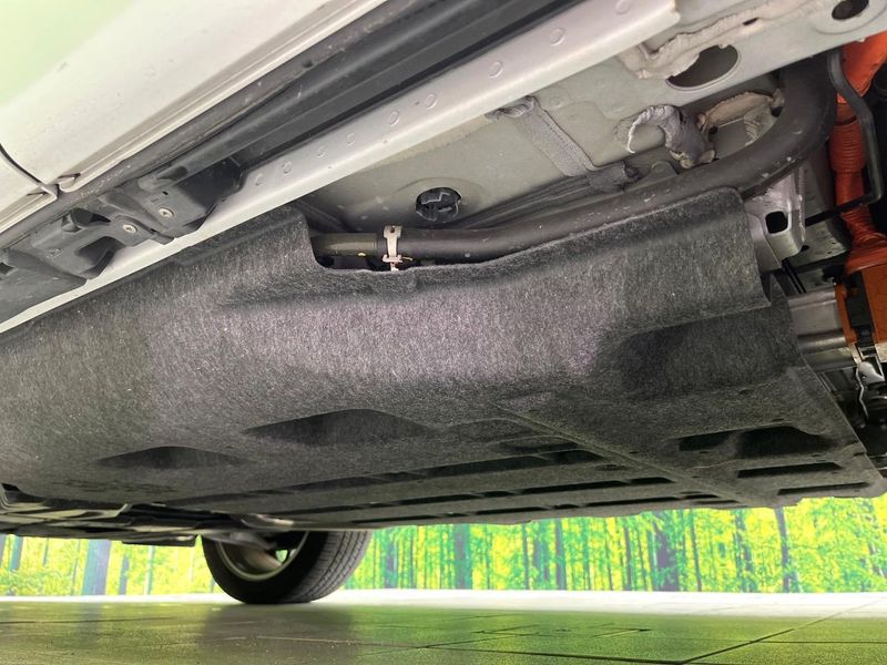 2022 Mitsubishi OUTLANDER PHEV 5LA-GN0W (UW-6a924d05480ce)[25]