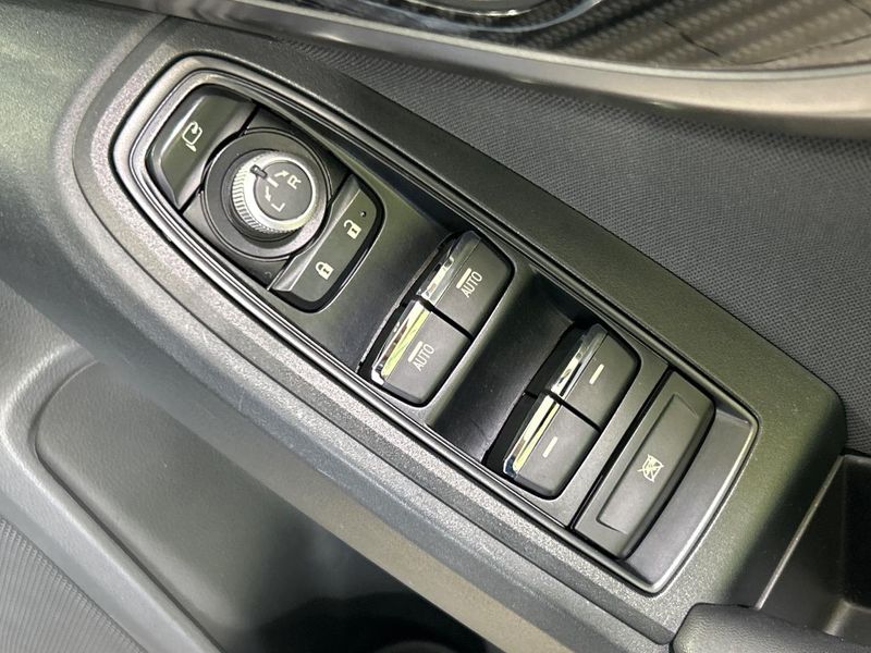 2017 Subaru XV DBA-GT7 (UW-6a924d1b51b7b)[6]