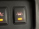 2014 Nissan Serena DAA-HFC26 (UW-6a924d4117831)[28]