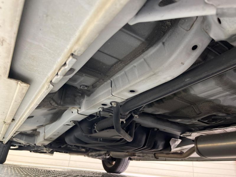 2013 Honda N-BOX CUSTOM DBA-JF1 (UW-6a924d648d2fe)[25]