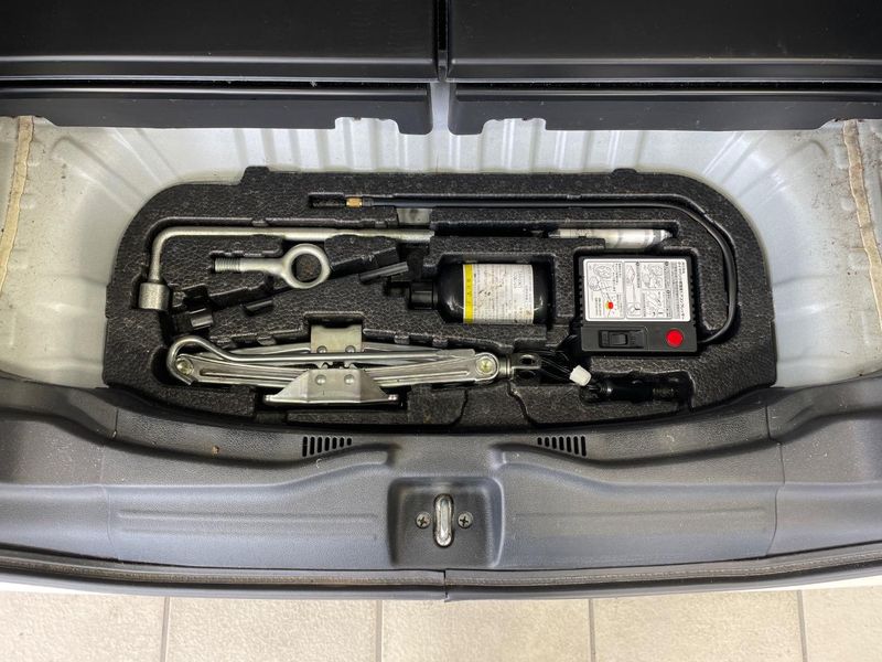 2015 Honda N-BOX CUSTOM DBA-JF1 (UW-6a924d68697c0)[21]
