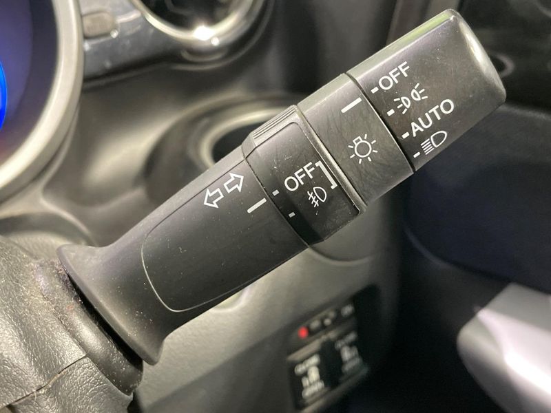 2015 Honda N-BOX CUSTOM DBA-JF1 (UW-6a924d68697c0)[28]
